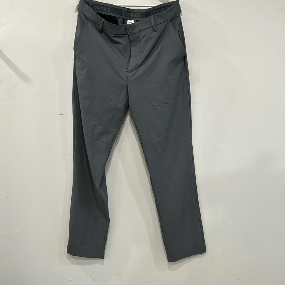 Men’s brand new golf pants, 36x32